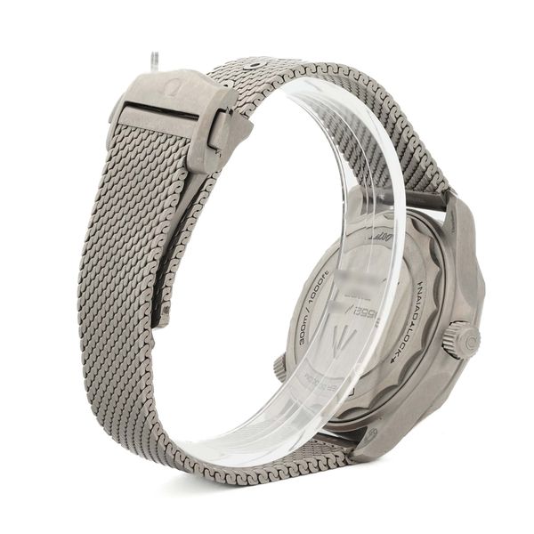 Omega Seamaster Diver 300m - James Bond Edition 210.90.42.20.01.001